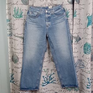 AG "knoxx" high rise, button front, baggy boyfriend jeans..size 28R